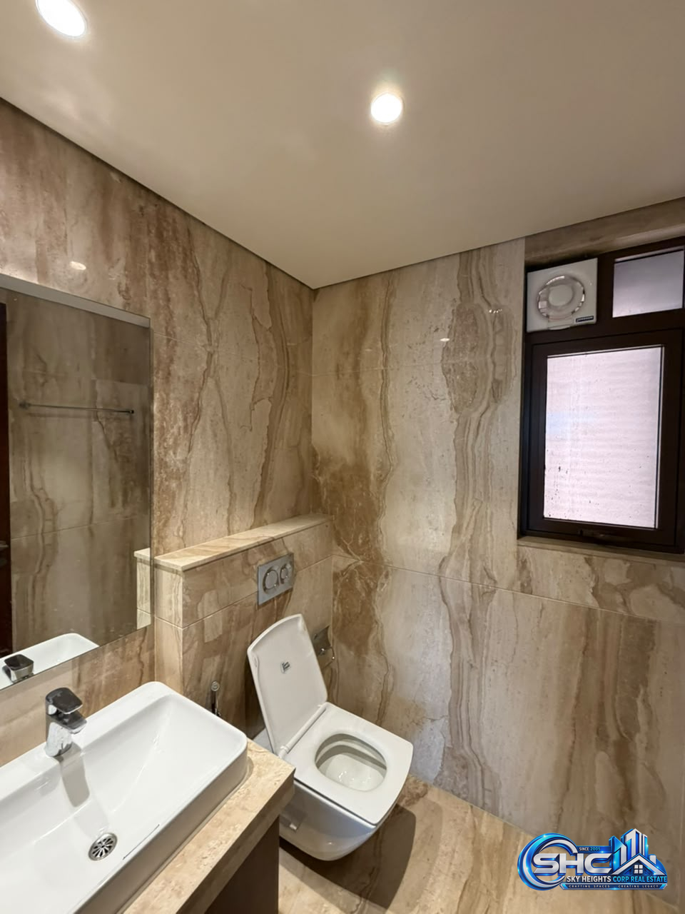 ✨ FOR RENT 📍LEELA RESIDENCY, BANGALORE ✨ in Indiranagar, Bengaluru - Photo 11 of 31