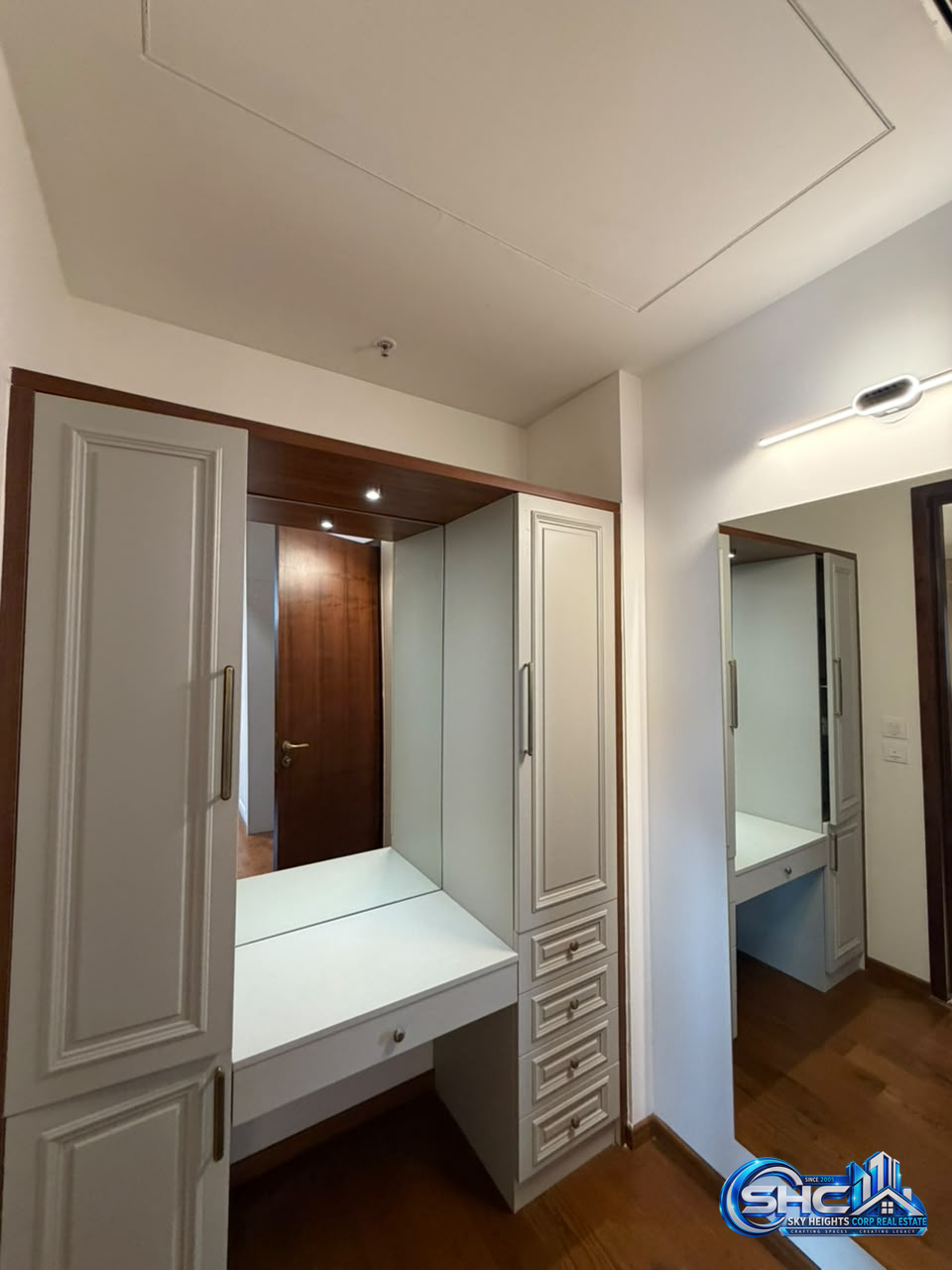 ✨ FOR RENT 📍LEELA RESIDENCY, BANGALORE ✨ in Indiranagar, Bengaluru - Photo 24 of 31