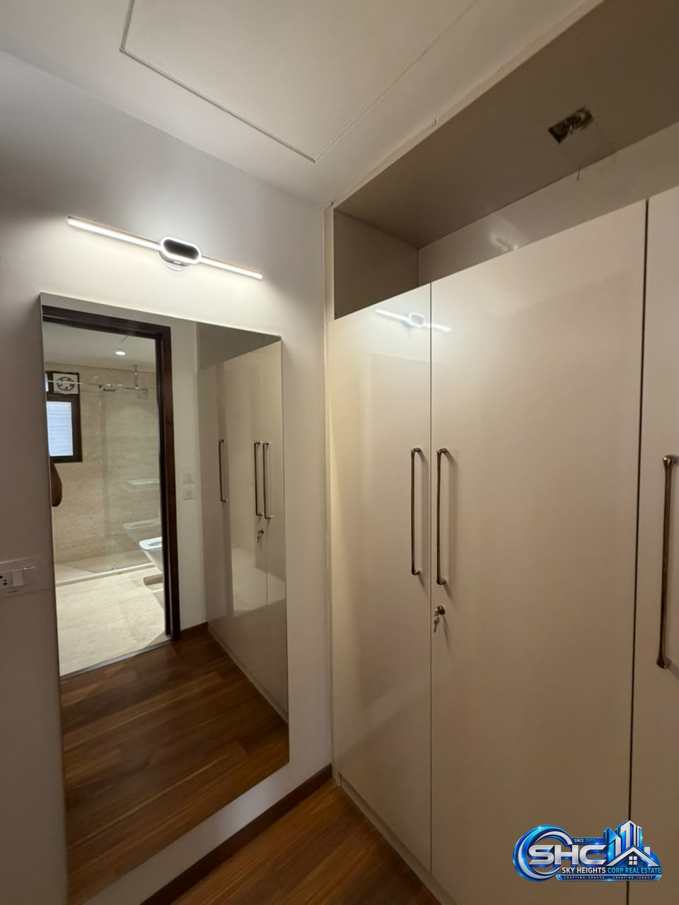✨ FOR RENT 📍LEELA RESIDENCY, BANGALORE ✨ in Indiranagar, Bengaluru - Photo 13 of 31