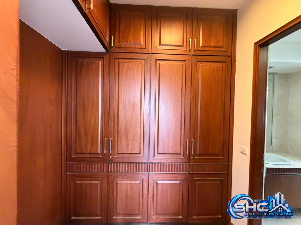 ✨ FOR RENT 📍CUBBON ROAD, BANGALORE ✨ in MG Road, Bengaluru - Photo 52 of 57