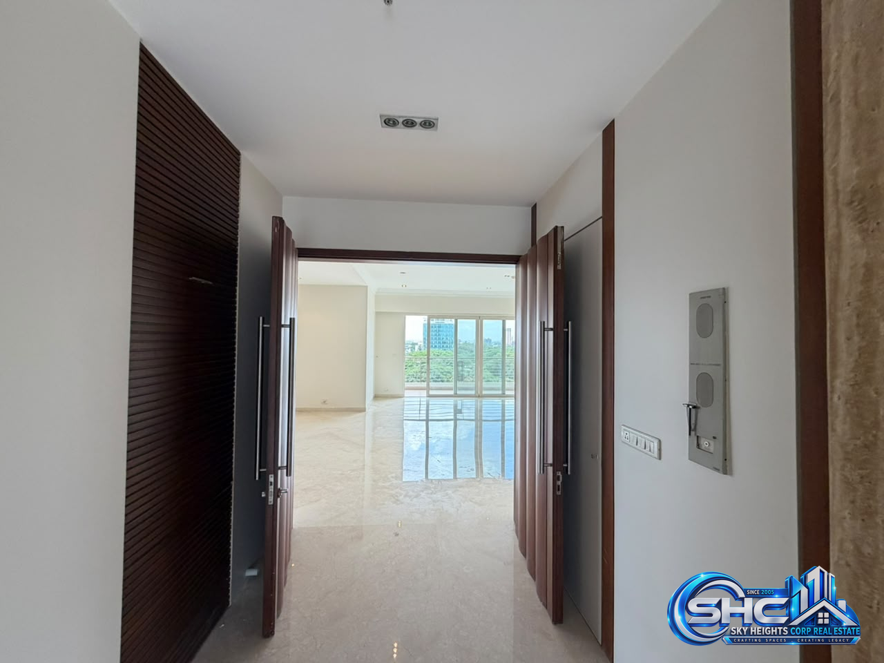 ✨ FOR RENT 📍CUBBON ROAD, BANGALORE ✨ in MG Road, Bengaluru - Photo 36 of 57