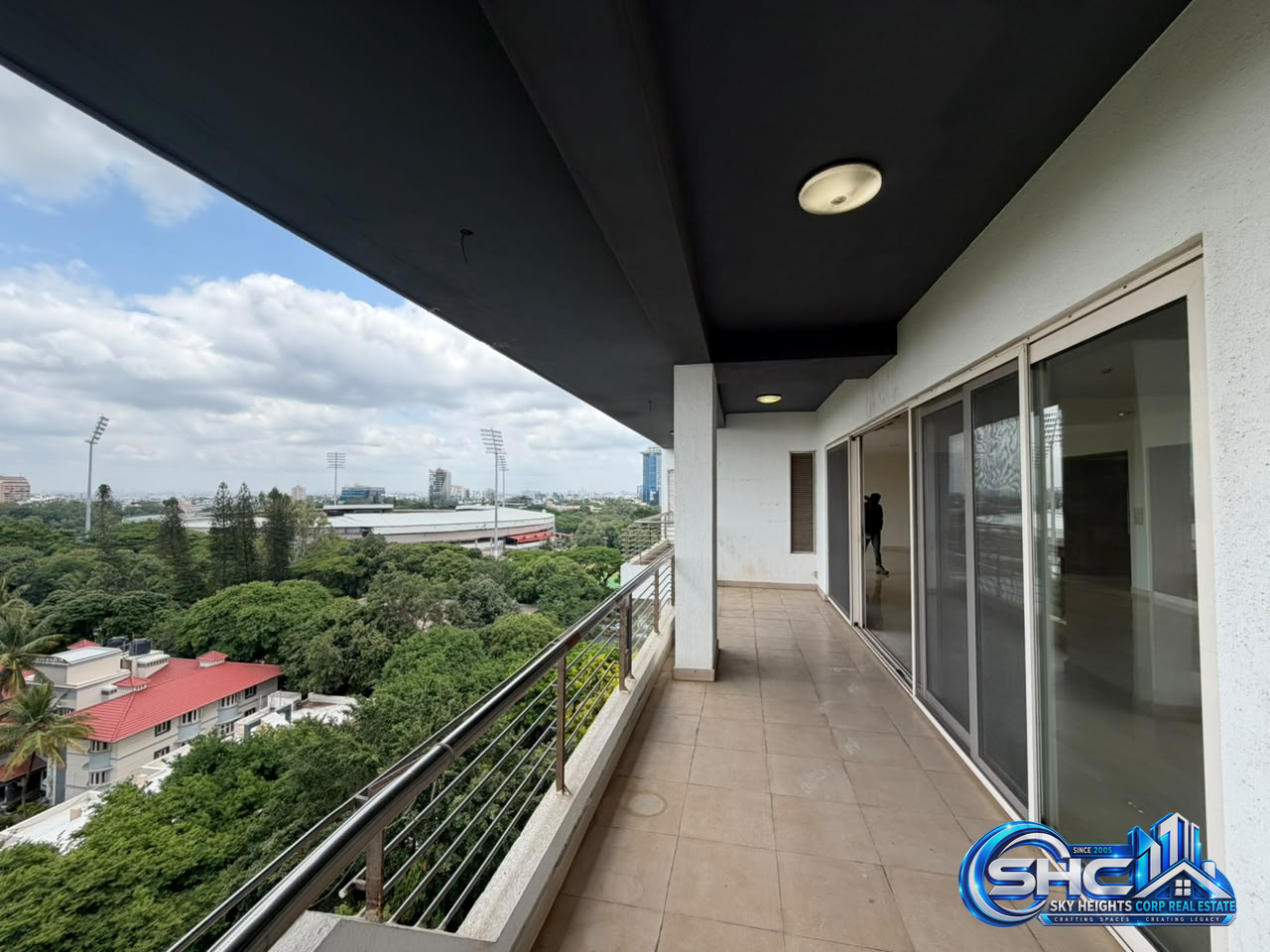 ✨ FOR RENT 📍CUBBON ROAD, BANGALORE ✨ in MG Road, Bengaluru - Photo 33 of 57
