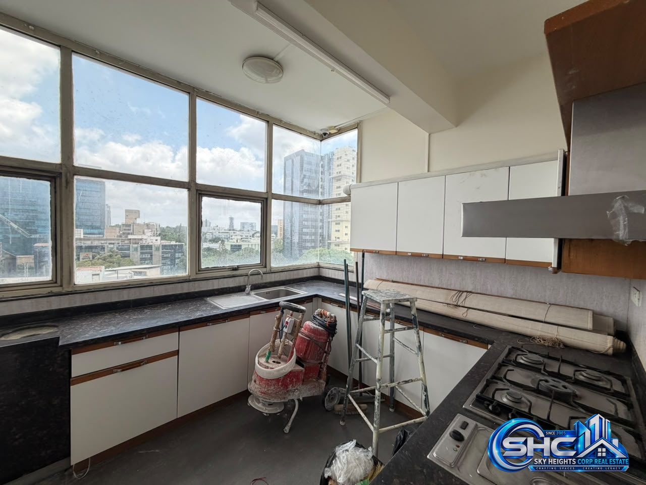 ✨ FOR RENT 📍CUBBON ROAD, BANGALORE ✨ in MG Road, Bengaluru - Photo 38 of 57
