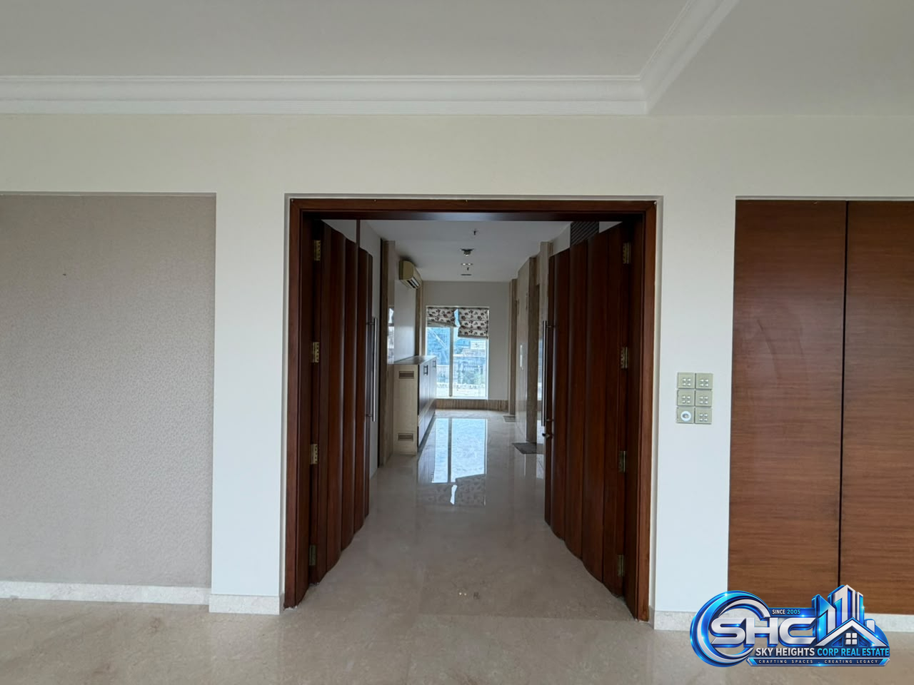 ✨ FOR RENT 📍CUBBON ROAD, BANGALORE ✨ in MG Road, Bengaluru - Photo 32 of 57