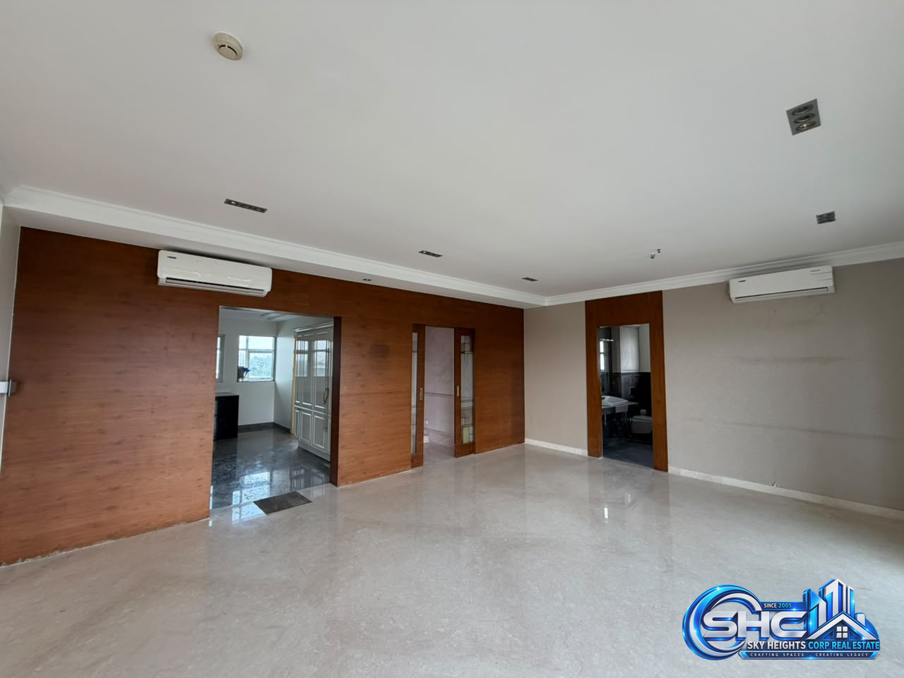 ✨ FOR RENT 📍CUBBON ROAD, BANGALORE ✨ in MG Road, Bengaluru - Photo 30 of 57