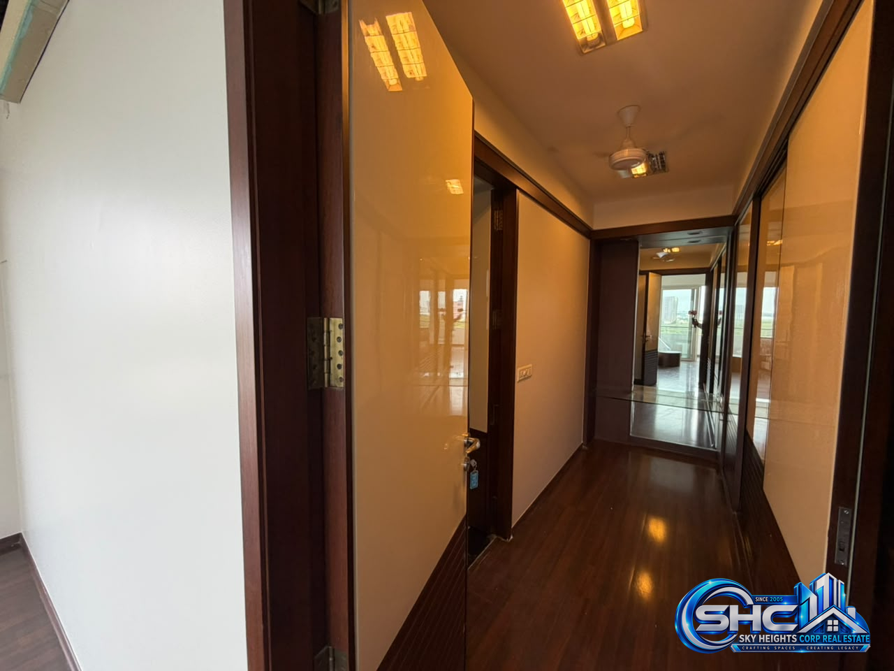✨ FOR RENT 📍CUBBON ROAD, BANGALORE ✨ in MG Road, Bengaluru - Photo 15 of 57