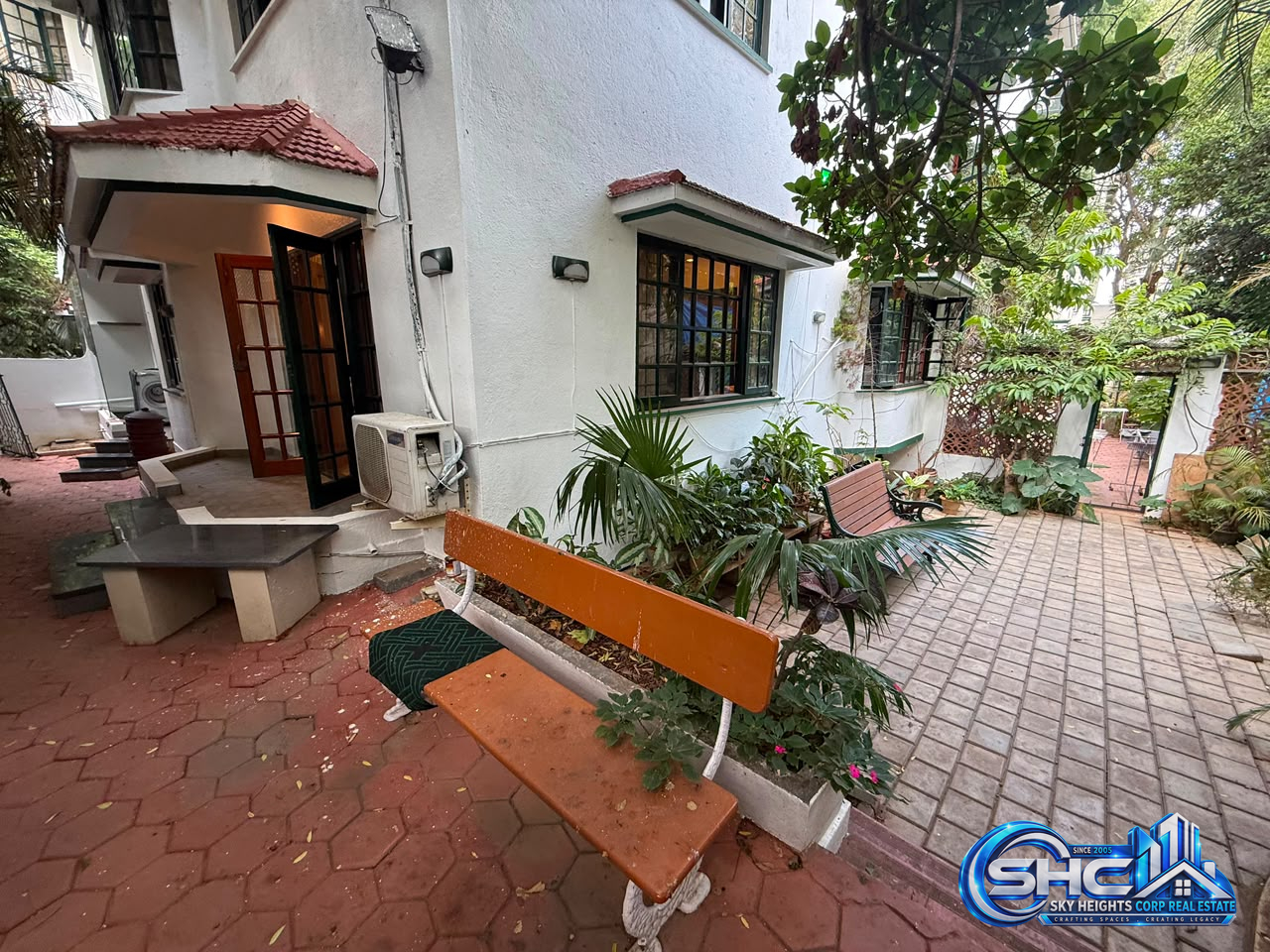 ✨ FOR RENT 📍OFF MG ROAD, BANGALORE ✨ in Ulsoor, Bengaluru - Photo 3 of 40