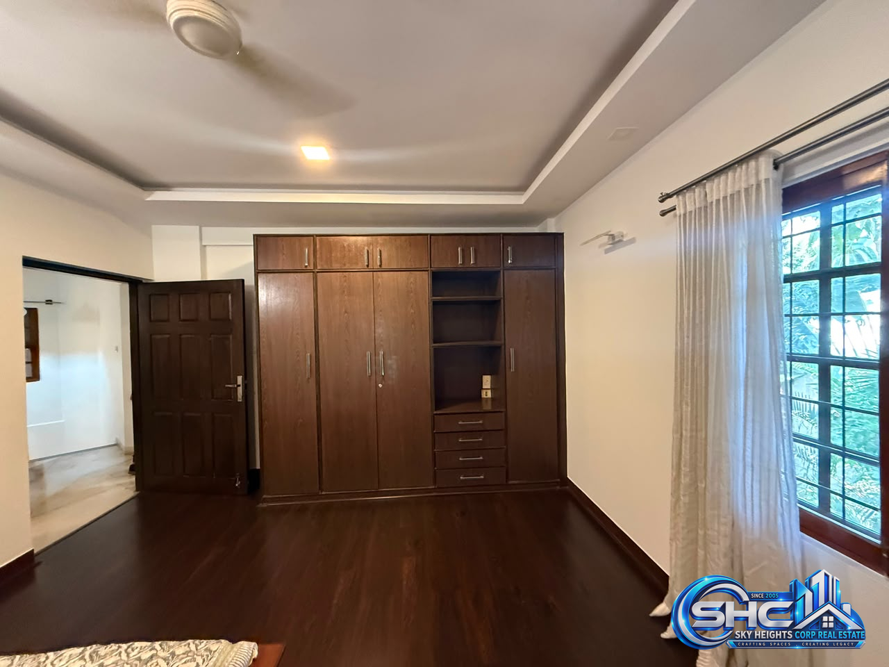✨ FOR RENT 📍OFF MG ROAD, BANGALORE ✨ in Ulsoor, Bengaluru - Photo 22 of 40