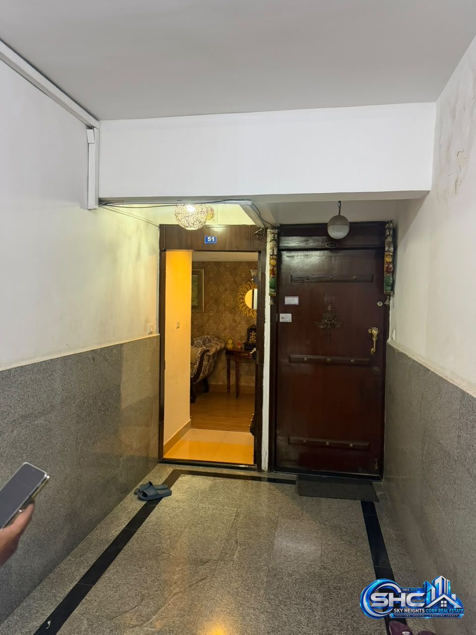 ✨FOR RENT 📍VITTAL MALLAYA ROAD , BANGALORE ✨ in Lavelle Road, Bengaluru - Photo 23 of 36