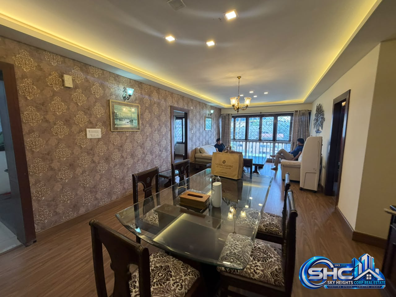 ✨FOR RENT 📍VITTAL MALLAYA ROAD , BANGALORE ✨ in Lavelle Road, Bengaluru - Photo 28 of 36