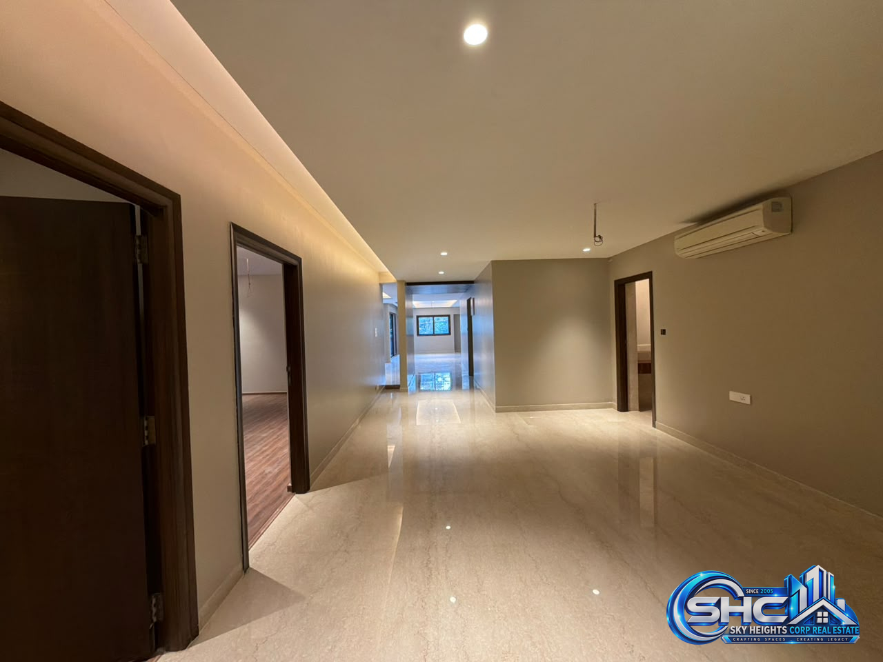 🏡✨3 BHK Apartment for Sale in Cunningham Road ✨🏡 in Cunningham Road, Bengaluru - Photo 2 of 27